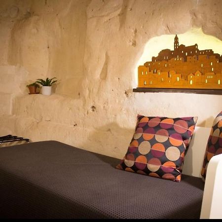 Casa Masiello La Casa Tipica Dei Sassi Di Матера Екстер'єр фото